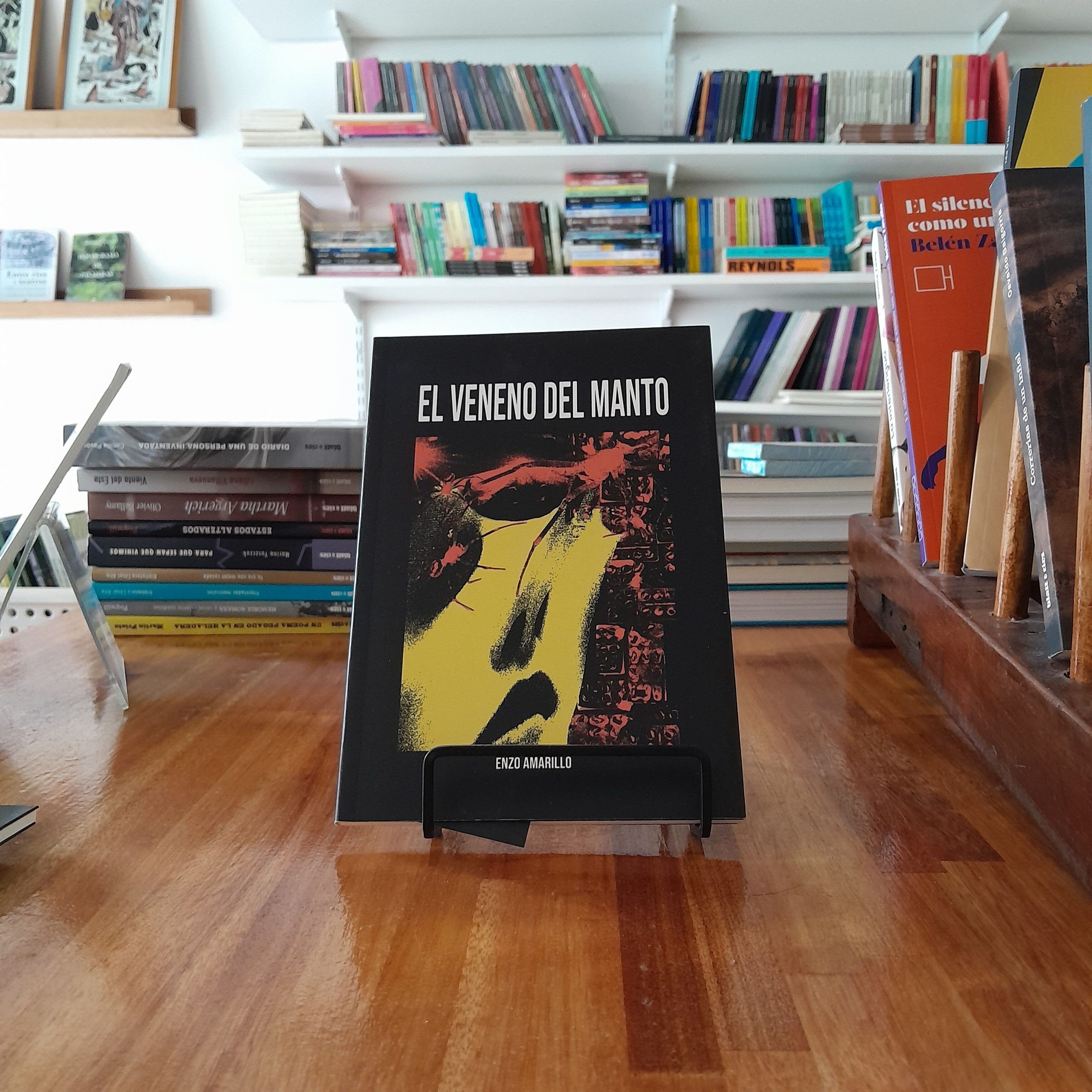 El veneno del manto. Enzo Amarillo
