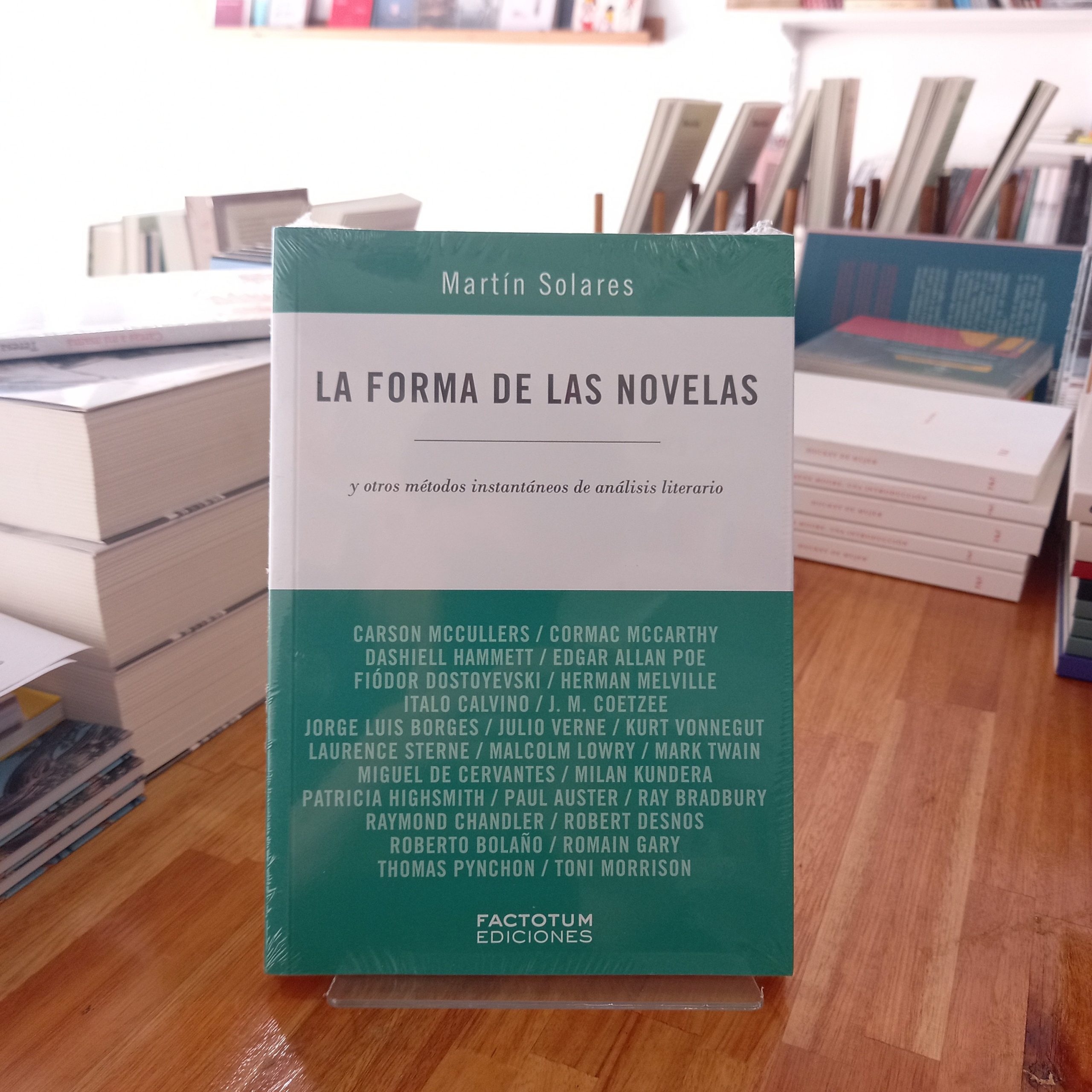 La forma de las novelas y otros métodos instantáneos de análisis literario. AAVV
