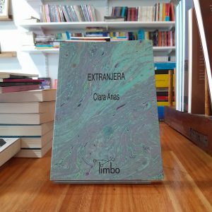 Extranjera. Clara Arias