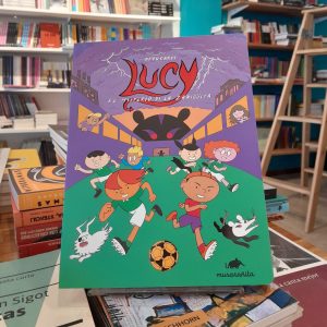 Lucy: el misterio de la zarigüeya.  Pitucardi